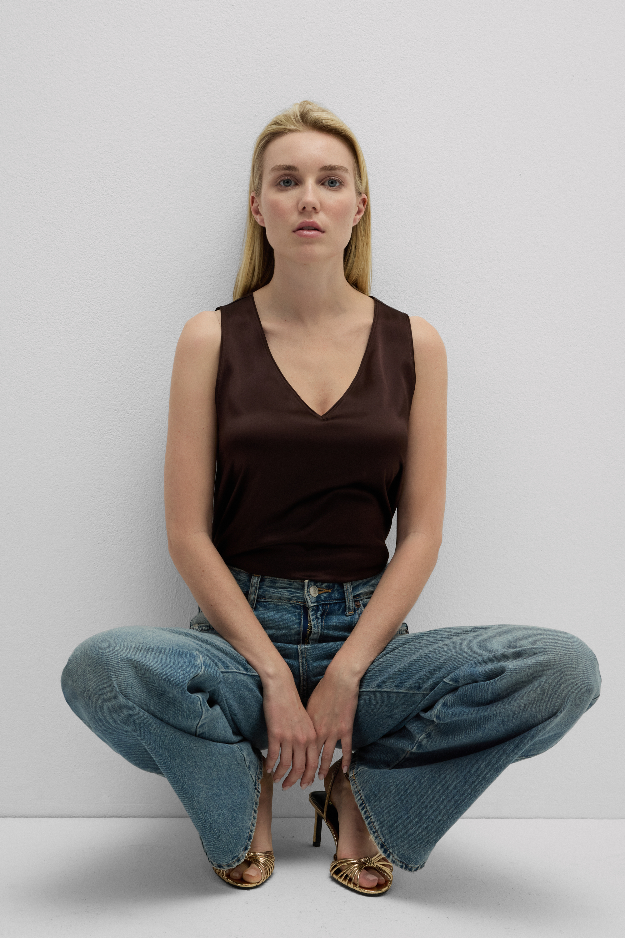 シルク Vネック タンクトップ